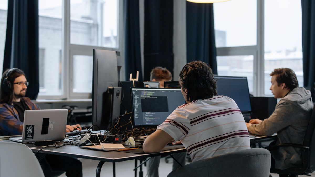 De l'idée au lancement : les étapes d'un projet web ou mobile réussi